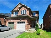 17 Landwood Ave, Vaughan