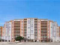 9 Northern Heights Dr 1204, Richmond Hill