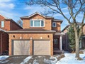 271 Austinpaul Dr, Newmarket