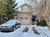 9 Springer Dr, Richmond Hill