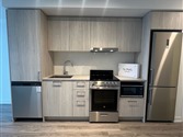 195 Commerce St 1607, Vaughan