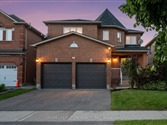 288 Drummond Dr Main, Vaughan