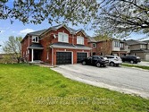 117 Primeau Dr Main, Aurora