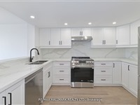 7420 Bathurst St 706, Vaughan