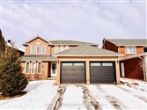 300 Valleymede Dr, Richmond Hill