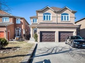 580 Willowick Dr, Newmarket