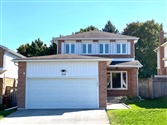 214 Forsyth Rd, Newmarket