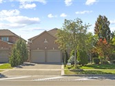 521 Cunningham Dr, Vaughan