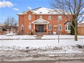 2 Marathon Ave, Vaughan