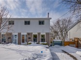 763 Sunnypoint Dr, Newmarket