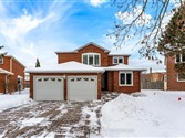 21 Bauer Cres, Markham