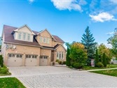 669 Foxcroft Blvd Lower, Newmarket