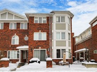 18 Clark Ave 136, Vaughan