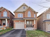 19 Harvest Hills Blvd, Newmarket