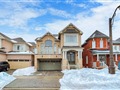 18 Kellington Tr, Whitchurch-Stouffville