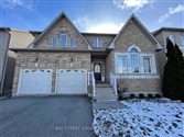 7 Raymond Bartlett Ave Ave, Markham