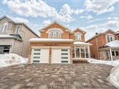 9 Mockingbird Dr, Richmond Hill