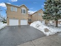 116 Sandfield Dr, Aurora