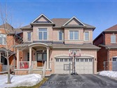 1226 Stuffles Cres, Newmarket