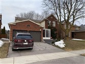 119 Wootten Way, Markham