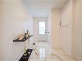 391 Lake Dr, Georgina