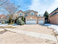 151 Village Gate Dr, Markham