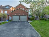 79 Sweet Water Cres, Richmond Hill