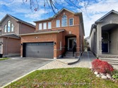 62 Kingly Crest Way Lower, Vaughan