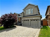 106 Forest Fountain Dr, Vaughan