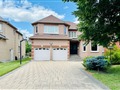 18 Henricks Cres, Richmond Hill