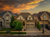 105 Chesney Cres, Vaughan