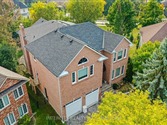 38 Corner Ridge Rd, Aurora