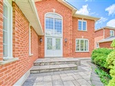 25 Trinity Cres, Richmond Hill