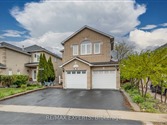 381 St Joan Of Arc Ave, Vaughan