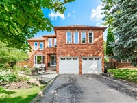 55 Stacey Cres, Markham