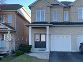 137 Four Seasons Cres, Newmarket