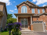 707 John Cole Crt, Newmarket