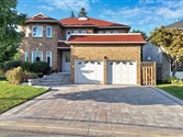 69 Nadine Cres, Markham