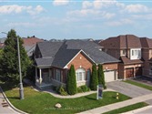 243 Via Campanile Rd, Vaughan