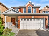 909 Oaktree Cres, Newmarket