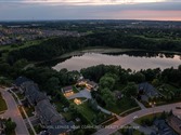 6 Macleod Estate Crt, Richmond Hill