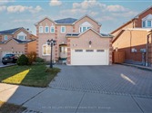 17 Beulah Dr Lower, Markham