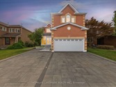 135 Bernard Ave, Richmond Hill