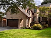 27 Murdock Ave, Aurora