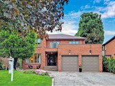 18 Hickory Dr, Markham