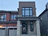 32 Blick Cres, Aurora