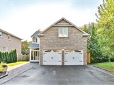 558 Village Pkwy, Markham