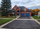 658 Foxcroft Blvd (Bsmnt), Newmarket