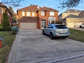 40 Ashdown Cres, Richmond Hill