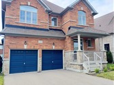 1250 Atkins Dr, Newmarket